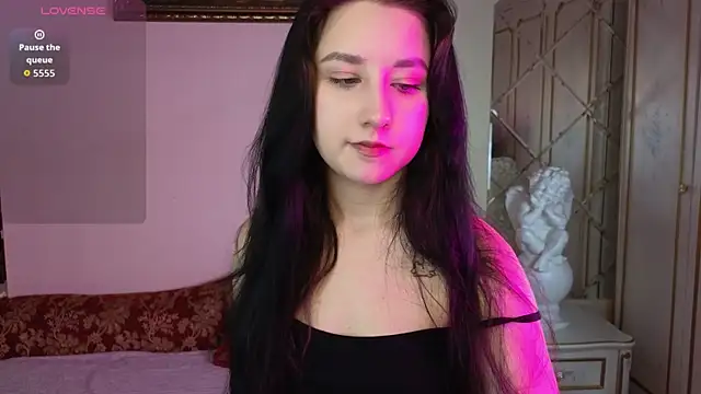 Eva Maller online show from 12-03-25, 04:35