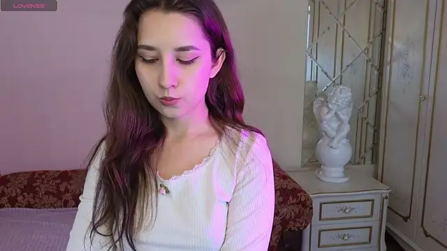 Eva Maller online show from 09-20-25, 04:39