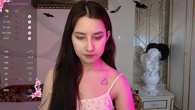 Eva Maller online show from 11-12-25, 04:38