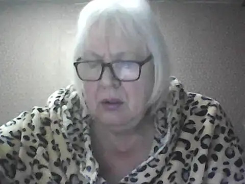 Snapshot of Alexia64231 chatting on 02-02-26, 09:47 Alexia64231 online show from 02-02-26, 09:47