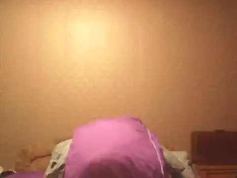 Snapshot of Alexia64231 chatting on 05-22-26, 03:32 Alexia64231 online show from 05-22-26, 03:32