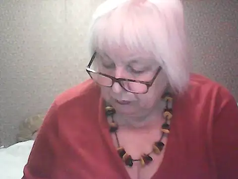 Snapshot of Alexia64231 chatting on 09-24-25, 03:46 Alexia64231 online show from 09-24-25, 03:46