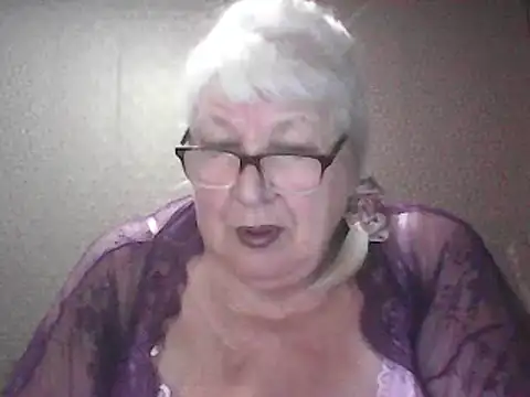 Alexia64231 online show from 06-01-26, 12:44