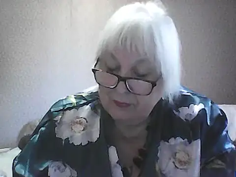Snapshot of Alexia64231 chatting on 09-17-25, 06:04 Alexia64231 online show from 09-17-25, 06:04