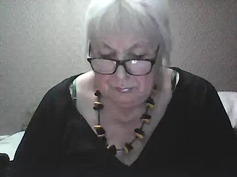 Snapshot of Alexia64231 chatting on 09-17-25, 07:05 Alexia64231 online show from 09-17-25, 07:05