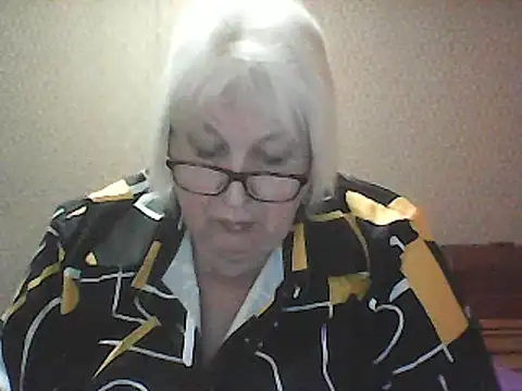 Snapshot of Alexia64231 chatting on 10-17-25, 03:36 Alexia64231 online show from 10-17-25, 03:36