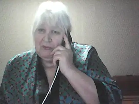 Snapshot of Alexia64231 chatting on 04-17-26, 01:25 Alexia64231 online show from 04-17-26, 01:25