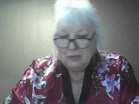 Snapshot of Alexia64231 chatting on 02-19-26, 02:19 Alexia64231 online show from 02-19-26, 02:19