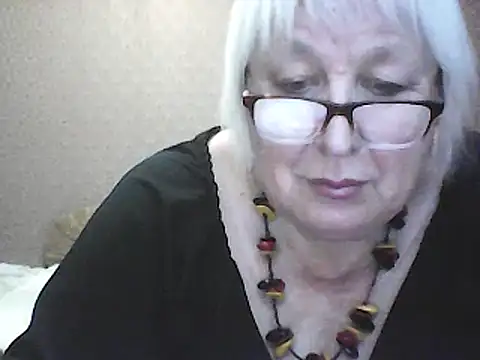 Snapshot of Alexia64231 chatting on 09-11-25, 03:34 Alexia64231 online show from 09-11-25, 03:34
