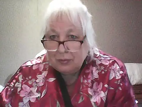Snapshot of Alexia64231 chatting on 09-09-25, 02:26 Alexia64231 online show from 09-09-25, 02:26