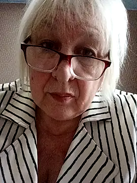 Alexia64231 online show from 12-05-25, 08:57