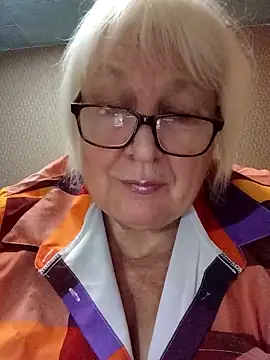 Alexia64231 online show from 11-02-25, 04:45