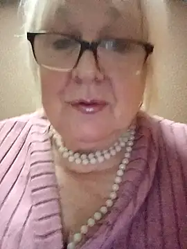 Alexia64231 online show from 11-06-25, 04:11