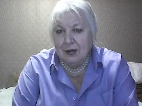 Snapshot of Alexia64231 chatting on 09-10-25, 02:32 Alexia64231 online show from 09-10-25, 02:32