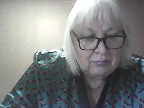 Snapshot of Alexia64231 chatting on 02-04-26, 08:04 Alexia64231 online show from 02-04-26, 08:04