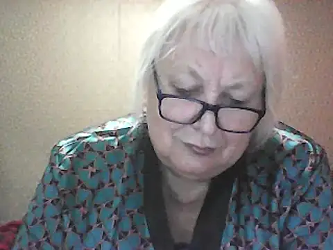 Snapshot of Alexia64231 chatting on 10-11-25, 12:55 Alexia64231 online show from 10-11-25, 12:55
