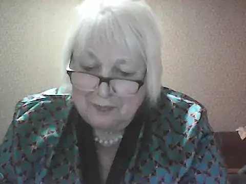 Snapshot of Alexia64231 chatting on 10-19-25, 04:10 Alexia64231 online show from 10-19-25, 04:10