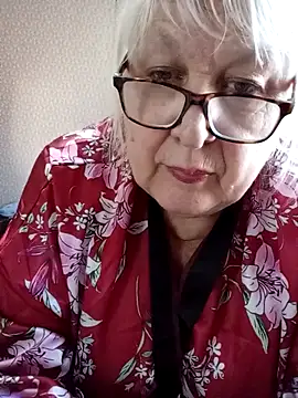 Snapshot of Alexia64231 chatting on 01-18-26, 11:24 Alexia64231 online show from 01-18-26, 11:24