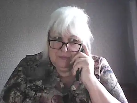 Snapshot of Alexia64231 chatting on 02-06-26, 01:40 Alexia64231 online show from 02-06-26, 01:40