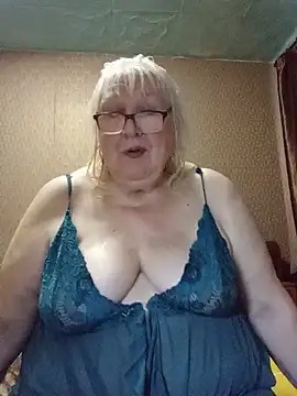 Alexia64231 online show from 06-25-26, 03:15