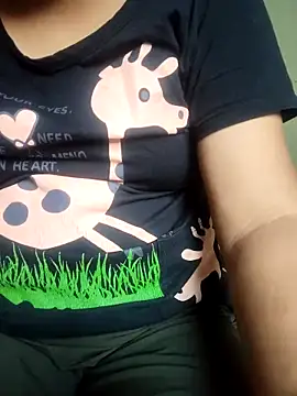 Bhabi-Hot0 online show from 04-10-26, 12:45