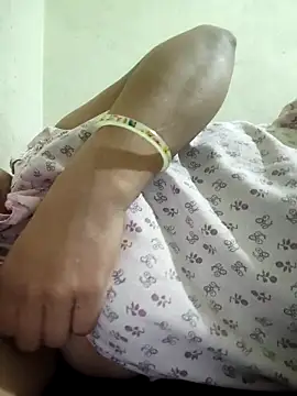 Bhabi-Hot0 online show from 05-12-26, 12:44