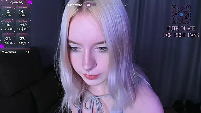 Snapshot of godlikegirlyy chatting on 03-04-26, 03:20 godlikegirlyy online show from 03-04-26, 03:20