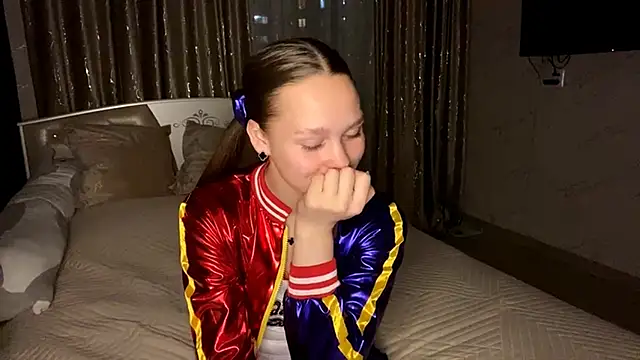 SoSweetGirl online show from 11-01-25, 12:10