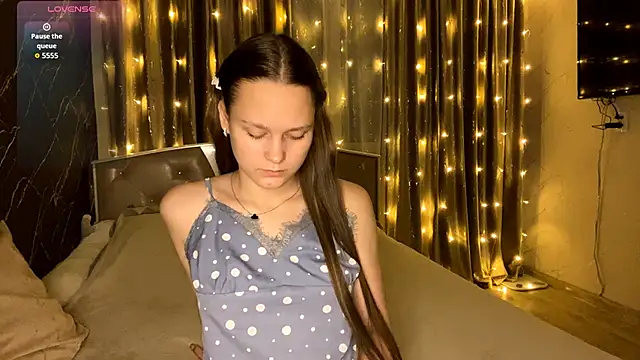 SoSweetGirl online show from 12-04-25, 07:13