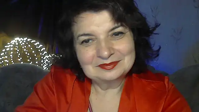 LedyNika online show from 11-18-25, 07:28