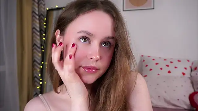 SusannaScholler online show from 04-10-26, 10:39