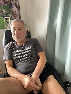 gholly2007 online show from 09-19-25, 02:15