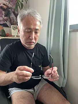 gholly2007 online show from 11-20-25, 06:03