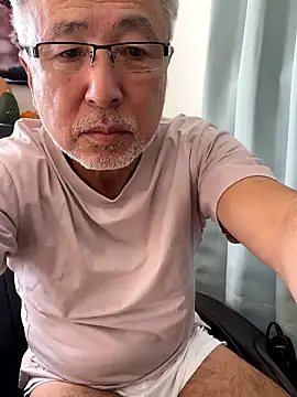 gholly2007 online show from 11-14-25, 01:42