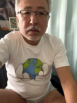 gholly2007 online show from 10-27-25, 02:12