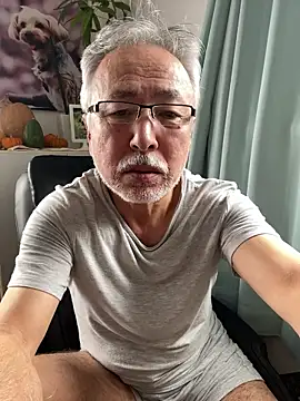 gholly2007 online show from 10-24-25, 01:26