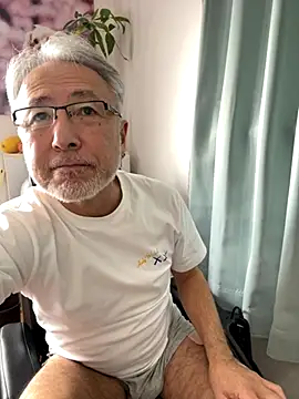 gholly2007 online show from 11-13-25, 02:26