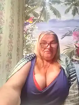 Snapshot of MargaritaSweet51 chatting on 10-24-25, 08:30 MargaritaSweet51 online show from 10-24-25, 08:30