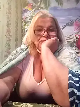 Snapshot of MargaritaSweet51 chatting on 10-15-25, 04:55 MargaritaSweet51 online show from 10-15-25, 04:55