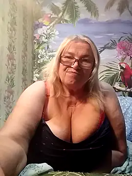 Snapshot of MargaritaSweet51 chatting on 10-10-25, 09:26 MargaritaSweet51 online show from 10-10-25, 09:26