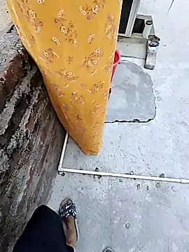 Its Sia online show from 02-25-26, 11:54