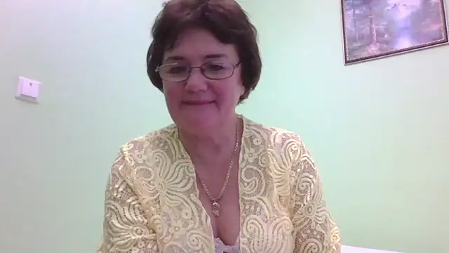 Snapshot of Galina56301 chatting on 10-16-25, 03:31 Galina56301 online show from 10-16-25, 03:31