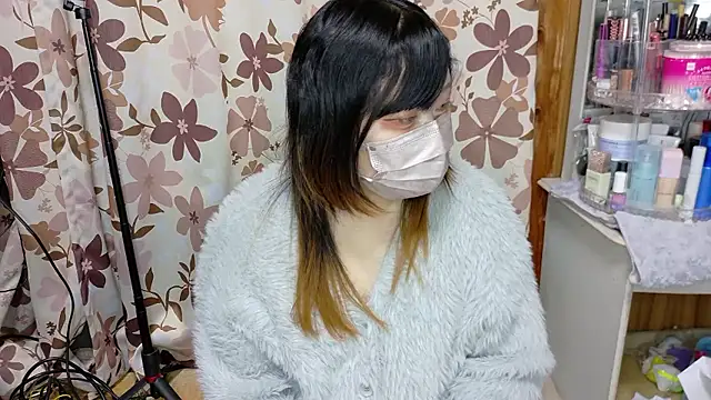 MIKE chan online show from 11-19-25, 02:28