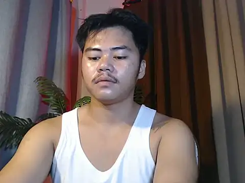 Snapshot of hot_emman chatting on 06-11-26, 01:05 hot emman online show from 06-11-26, 01:05