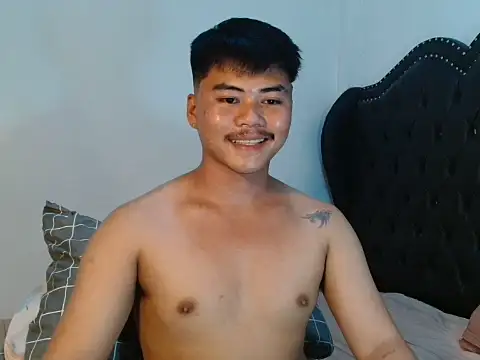 Snapshot of hot_emman chatting on 07-21-26, 07:20 hot emman online show from 07-21-26, 07:20