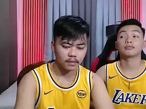 Snapshot of hot_emman chatting on 11-24-25, 06:46 hot emman online show from 11-24-25, 06:46