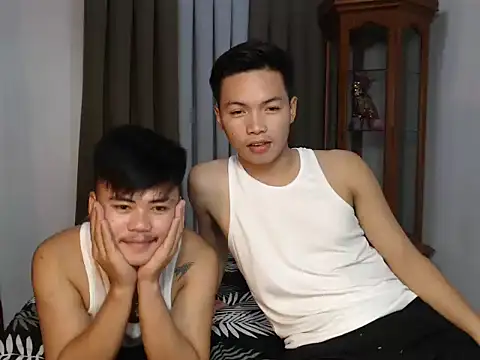hot emman online show from 09-28-25, 03:08