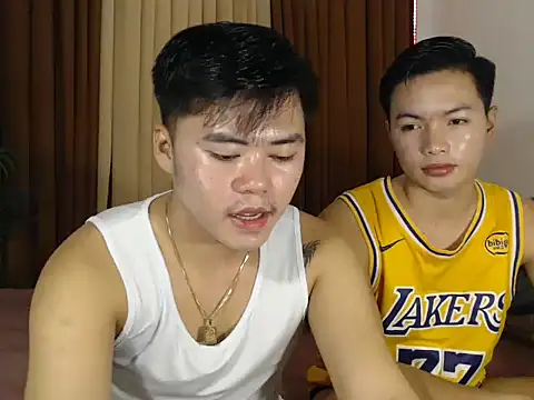 hot emman online show from 02-28-26, 04:34