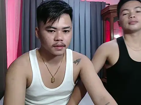 Snapshot of hot_emman chatting on 11-14-25, 04:10 hot emman online show from 11-14-25, 04:10