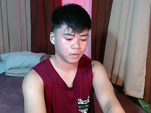 hot emman online show from 02-18-26, 06:44